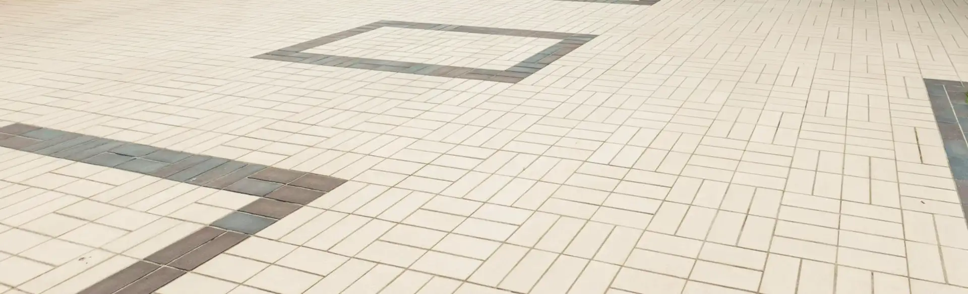 background patio image for testimonials